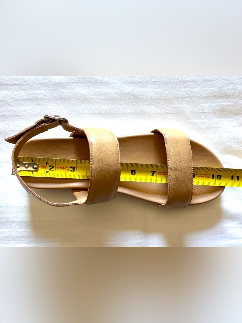Quince Leather Sandals
New in Box W10 - Picture 7 of 8